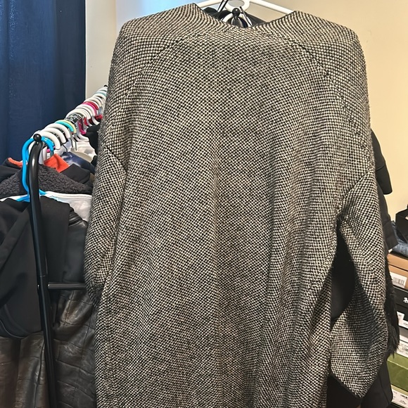 NWOT Larry Levine cardigan Sweater - Picture 2 of 3
